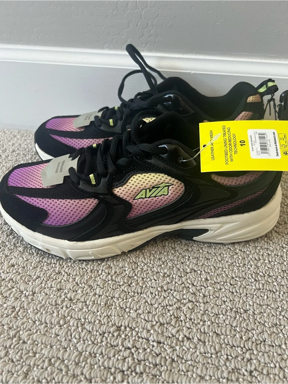 Avia Women's 5000 performance sneakers NWT size 10 ~ $20